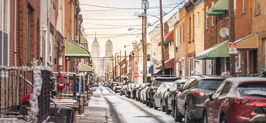 Snowy street view of Philadelphia